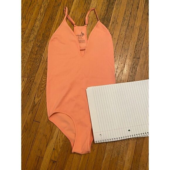 Intimately Free People light pink/peach ribbed bodysuit - Picture 1 of 2